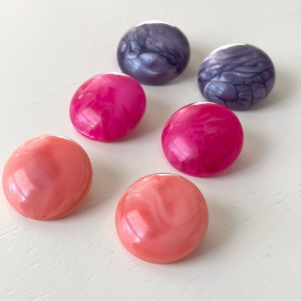 3 x vintage lucite/acrylic disc clip-on earrings magenta peach purple